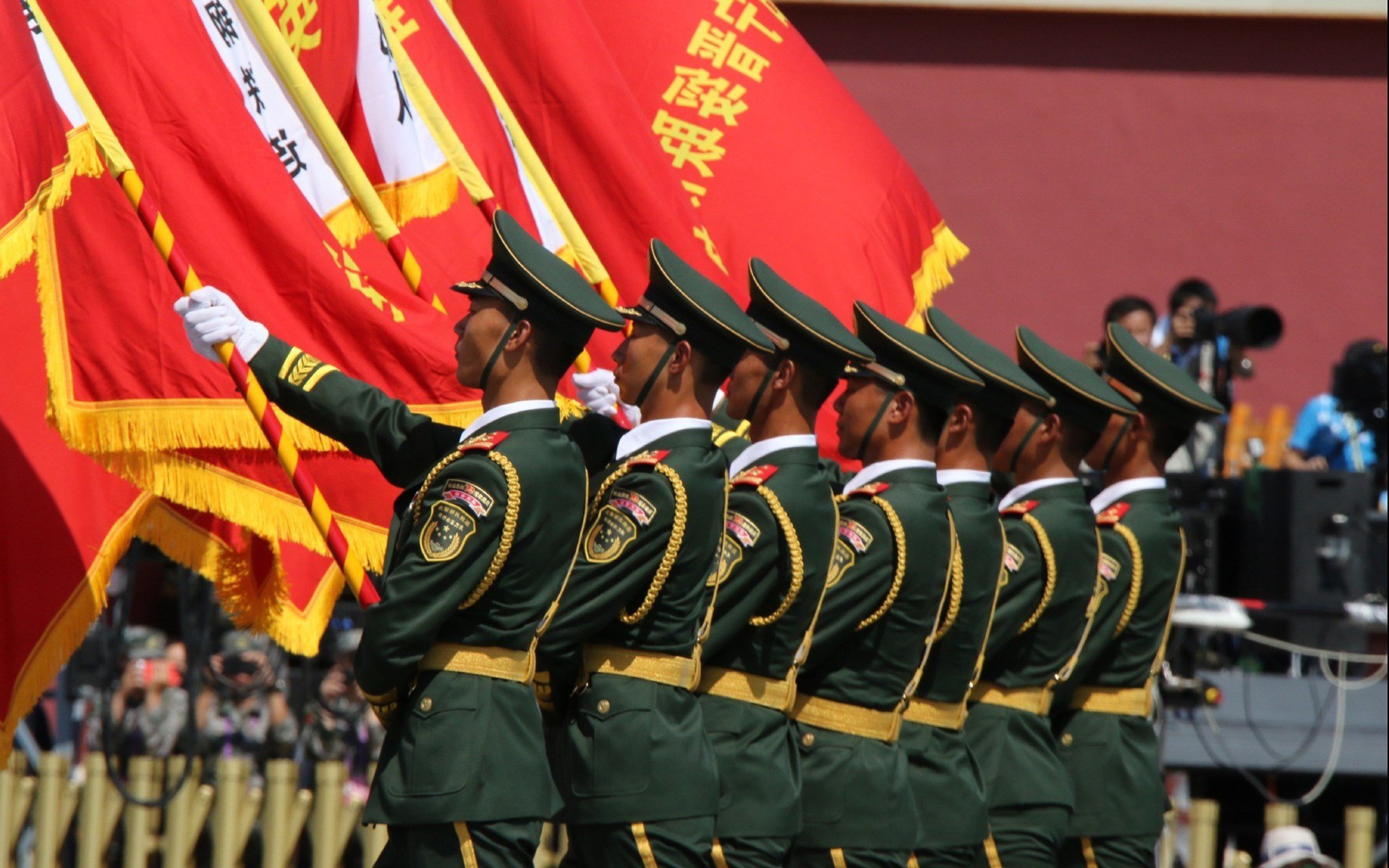 一剑光寒，贝林厄姆的争冠夜，写就绿茵传奇