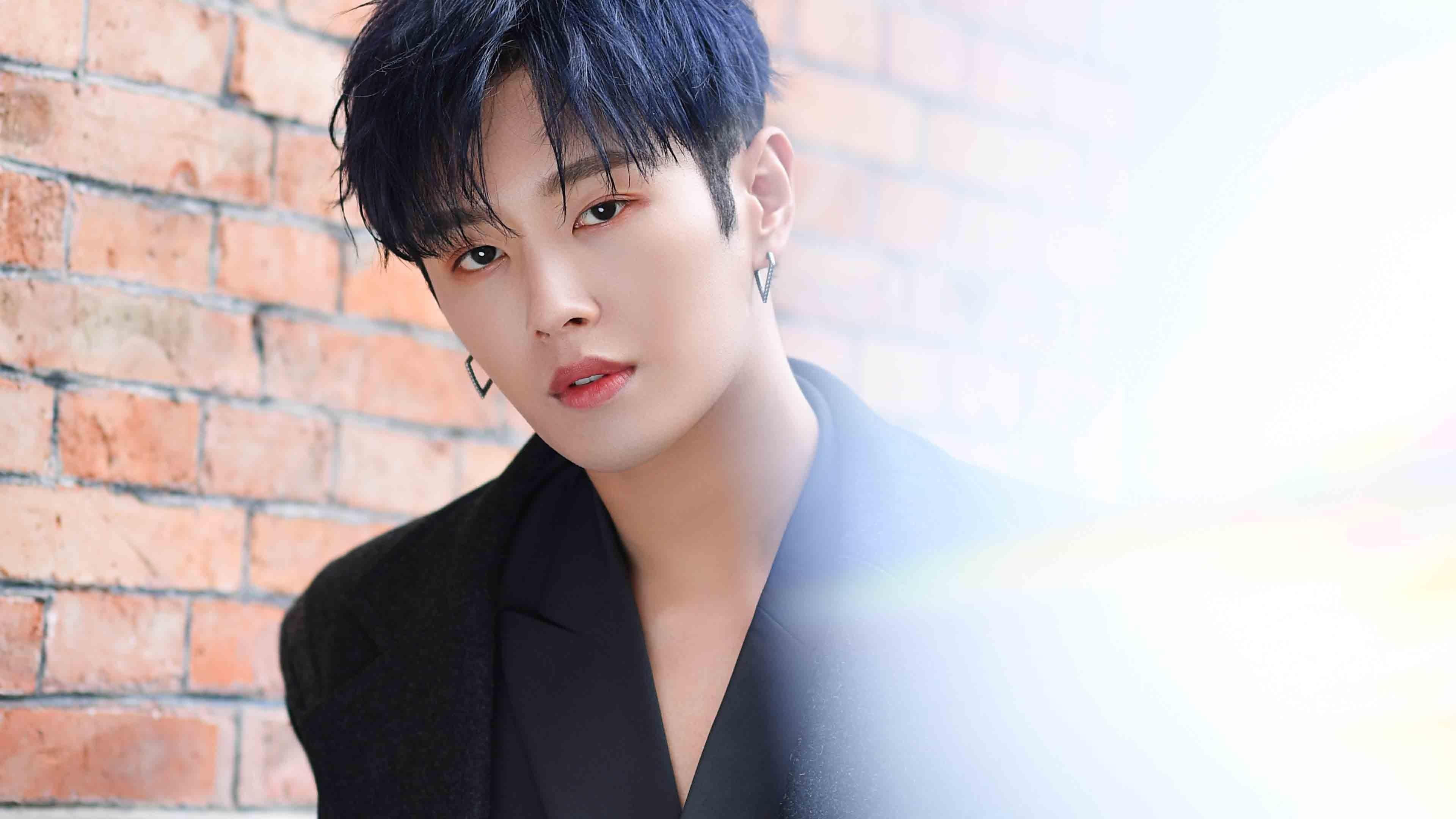 双线闪耀，F1新赛季轰鸣之夜，萨卡里程碑破门奏响青春乐章